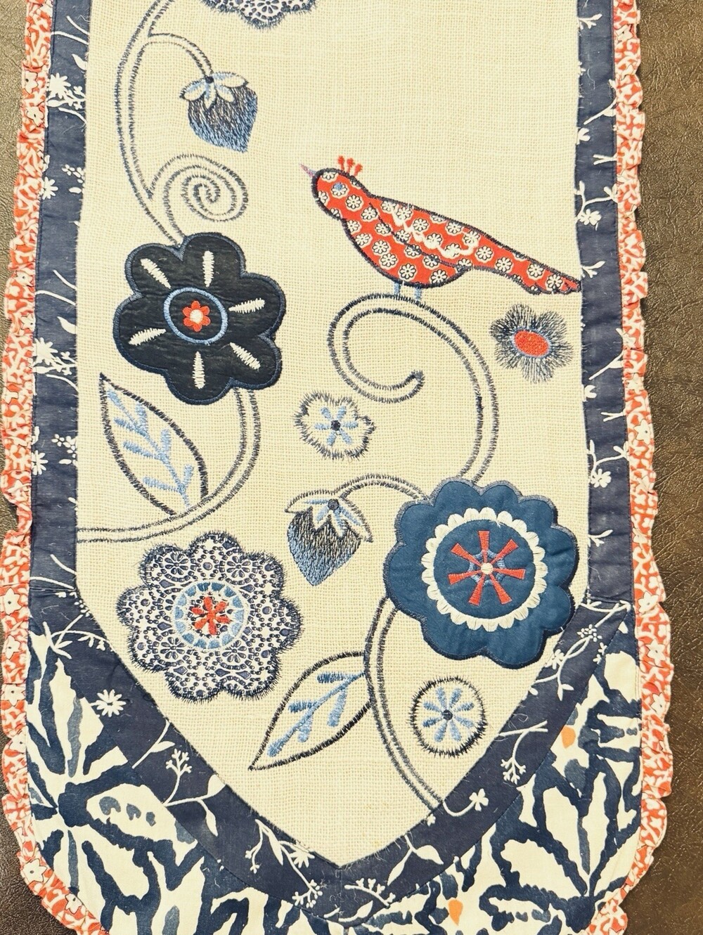 Pier 1 imports Appliqué Red Blue BIRD & Flowers Jute Table Runner  72"×13"